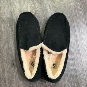 UGG - Men’s Ascot Slipper - Black - Size 11